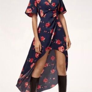 Aritzia Babaton Size 6 Jedd Faux Wrap Floral Dress in Excellent Condition Hi Low